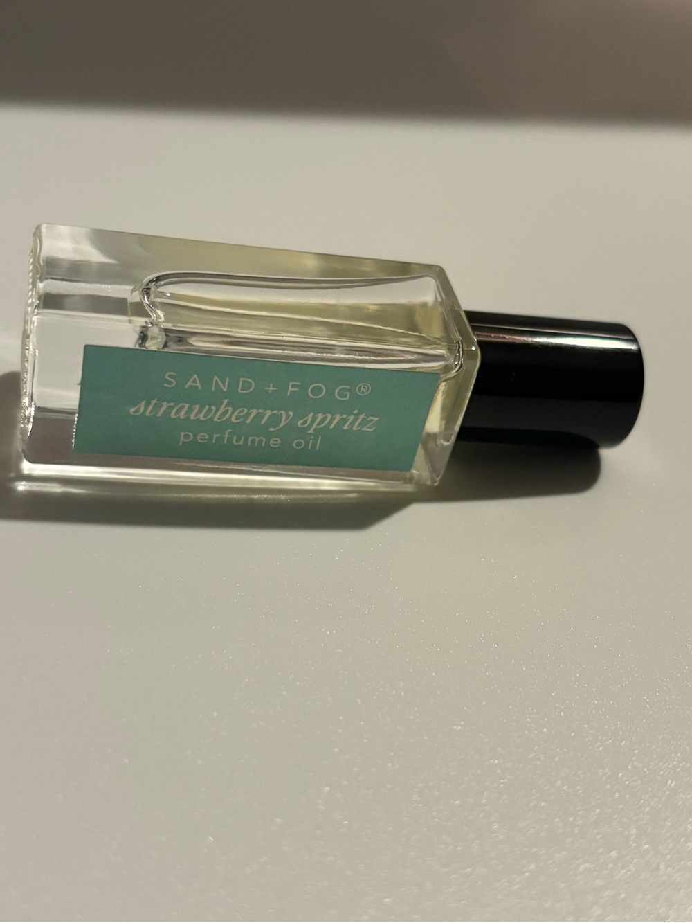 SAND+FOG Strawberry Spritz Perfume Oil Rollerball 5ml Brand New!!